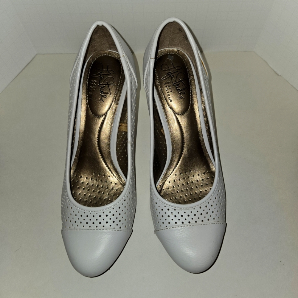 Comfortable White Mesh Heels